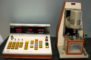 SANGAMO SCHLUMBERGER TORQUE RHEOMETER VISCO-ELASTIC ANALYZER MODEL MR8300, 1583, SUPPLY 115, FREQ 60