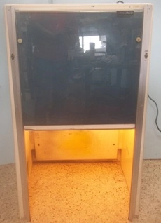 LABCONCO CORPORATION PROTECTOR LABORATORY FUME HOOD, WITH VERTICAL LIFTING GLASS DOOR NO: 039608, CA