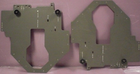 HEWLETT PACKARD TRAY BRACKETS USED FOR 5890,5700,5880 GAS CHROMATOGRAPHS : 18597-60515 