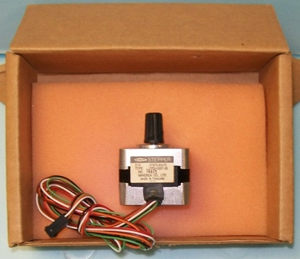 HEWLETT PACKARD 07673-60570 TURRET STEPPER MOTOR, TYPE: 1705-0037-03, NOT5425, MINEBERA CO LTD