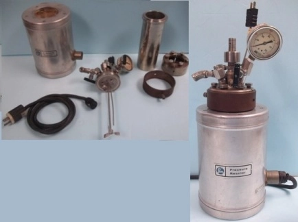 PARR INSTRUMENT COMPANY 500 ML REACTOR SPLIT RING PRESSURE REACTOR PARR INSTRUMENT COMPANY MOLINE I