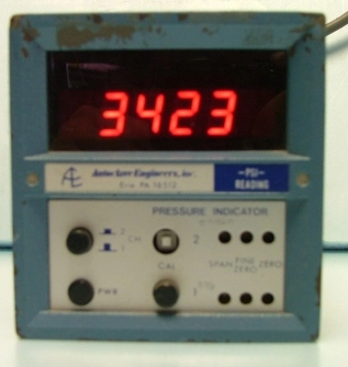 AUTOCLAVE ENGINEERS INC PRESSURE INDICATOR VOLTS 115 MODEL AEC2-2000/30,000-01-PE20 84-06728-001-00-