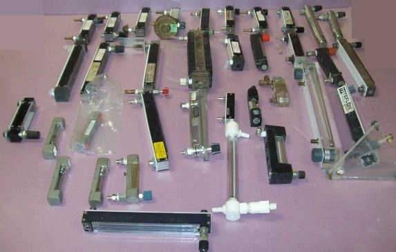 LOT FLOW METERS CONSISTING OF: 1) BROOKS INSTRUMENT DIVISION, SHO-RATE FLOW METER, : 8803HC017043/1