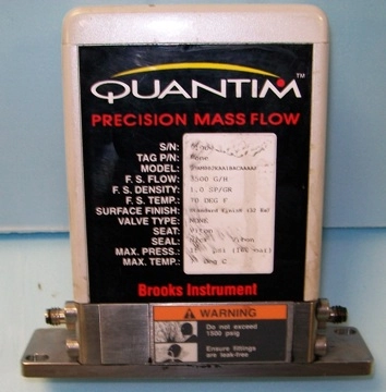 BROOKS INSTRUMENT QUANTUM PRECISION MASS FLOW METER, : N ONE, : 01000, MODEL: VMAM002KAA1BACAAAAA, F