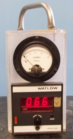 PORTABLE GAUGE FOR MEASURING TEMPERATURE AND ALTERNATING CURRENT HOME MADE CONSISTING OF WATLOW, SE