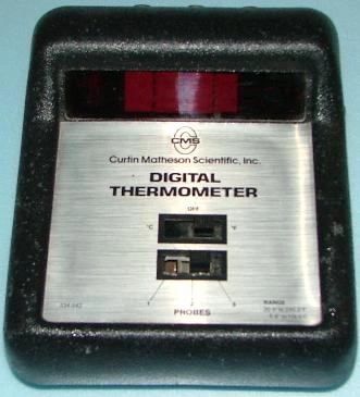 CURTIN MATHESON SCIENTIFIC DIGITAL THERMOMETER RANGE 200 DEG- 2400 DEG F, 66 DEG- 1155 DEG C