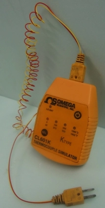 OMEGA SCIENTIFIC, INC K TYPE CL601K THERMOCOUPLE SIMULATOR 9VDC 0-1832 DEG F