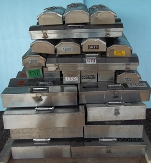  SAMPLE CYLINDER CARRYING CASES CONSTRUCTED OF STAINLESS STEEL 5) 19" X 5" X 4" 18) 16" X 5" X 4