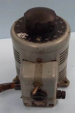 SUPERIOR ELECTRIC POWERSTAT VARIABLE AUTOTRANSFORMER TYPE: 3PN116, 120 VAC IN/0-140 OUT, 50/60HZ 10 