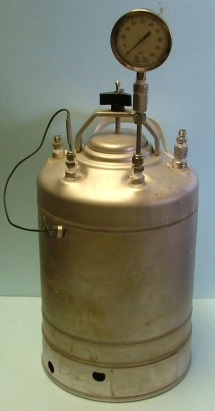 PRESSURE VESSEL ALUMINUM CONSTRUCTION, WITH ASHCROFT GAUGE 0 TO 100 PSI, WITH OMEGA THERMOCOUPLE, EX