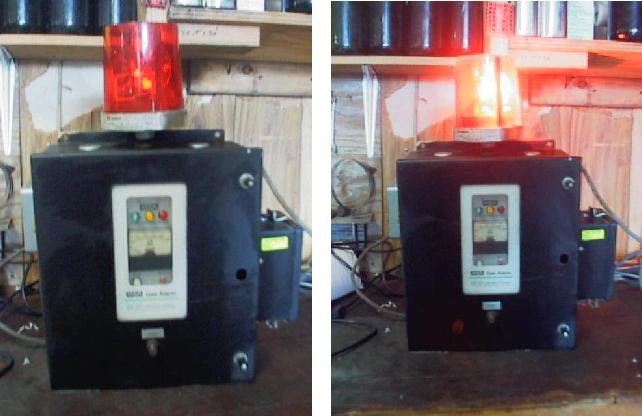 MSA GAS ALARM (FLASHING RED LIGHT AND VIBRATION HORN) MODEL 121S SERIES B1, LAMP 40511N, FEDERAL SIG
