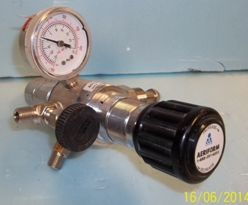 AERIFORM COMPRESSED GAS REGULATOR MODEL: SGT500-15-580-BV, MAX INLET: 3000 PSI, MAX OUTLET 200 PSI,