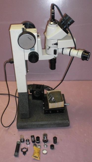 DIGITAL INSTRUMENTS 08x-20x MICROSCOPE, 90079, :177, A-1046134, WITH 2) CFWN 10X / 20 EYEPIECES, L