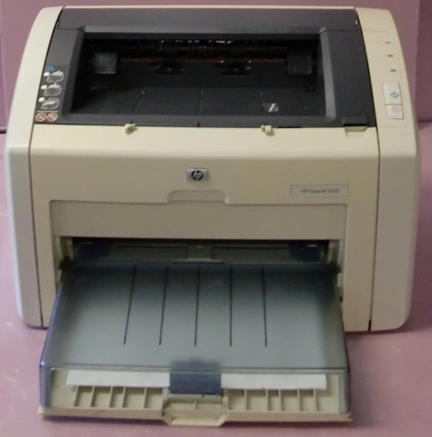 HEWLETT PACKARD HP LAZER JET 1022 PRINTER, REGULATORY MODEL NO: B015B-0405-00, : CNBC6141N9, 110-12