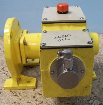 MILTON ROY CHEMICAL METERING PUMPS, PR CODE: MDPH45-15CBM4CCNNSE, : 2807504-1, GPH: 05 @ 300 PSI, P