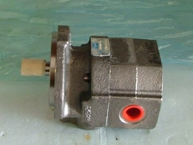 HALDEX BARNES ROTARY GEAR PUMP, VITON SEALS, : F3D2S12Q1A110R, SERIES: 2108738, : 12-04-05 click he