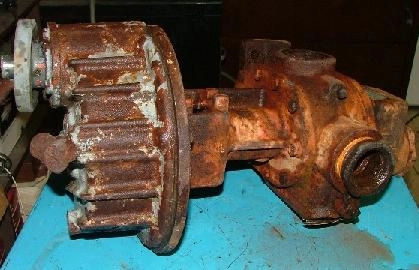 ROPER FIG 3611 POSITIVE DISPLACEMENT PUMP MODEL GHBORV, G234927, WITH GEAR REDUCER = 460 TO 1