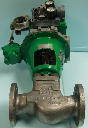 FISHER CONTROLS 2" 150 LB FLANGED CF3M 316L STAINLESS STEEL CONTROL VALVE WITH FISHER SYSTEM 9000 A