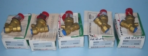 ASCO REDHAT VALVES CAT# V0222 FORM# V5500R1 PIPE 3/8 ORIFICE 3/8 FLOW CONTROL VALVES SOLENOID AND AI