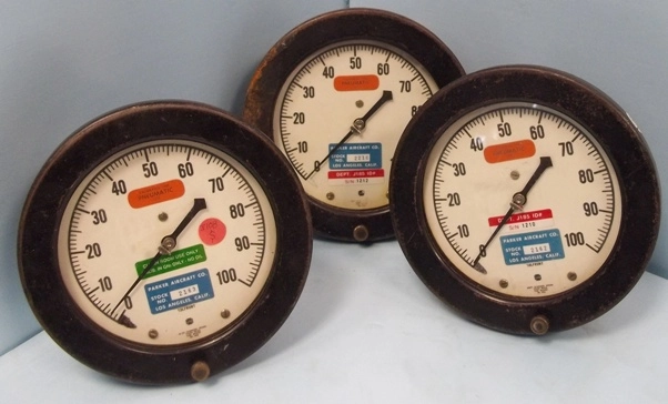 USG UNITED STATES GAUGES MODEL: NO 19010, SOLFRUNT, 0 TO 100 PSI, STAINLESS NYLON CONNECTION BRASS 