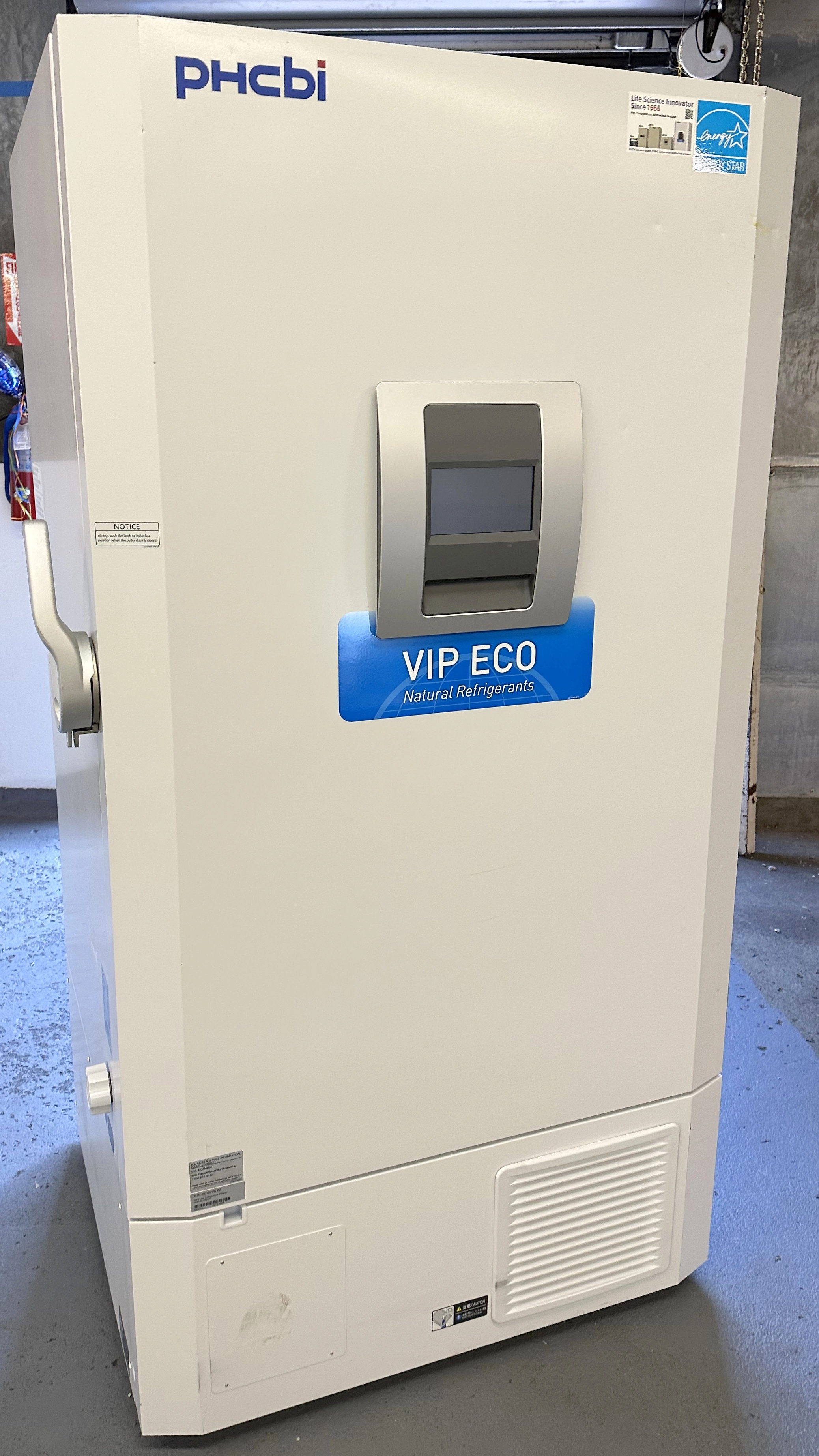 PHCbi MDF-DU702VH-PA VIP ECO -80&ordm;C Ultra-Low Temperature Freezer 220 Volt