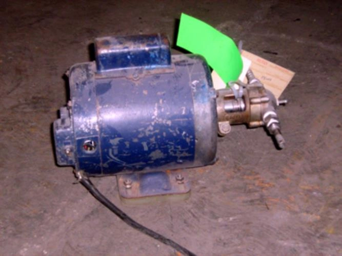 MILLIPORE CARBON STEEL VACUUM PUMP