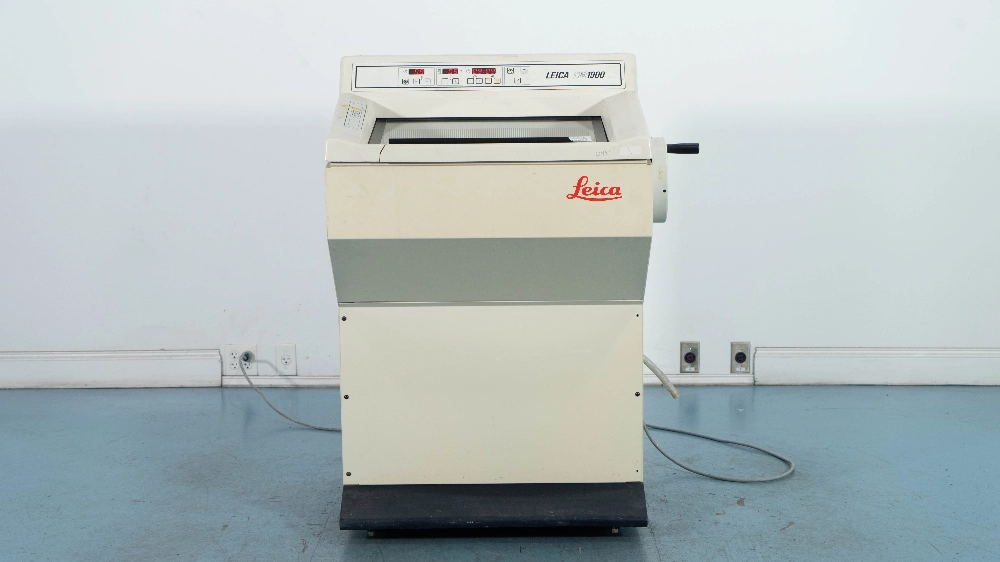 Leica CM1900 Cryostat