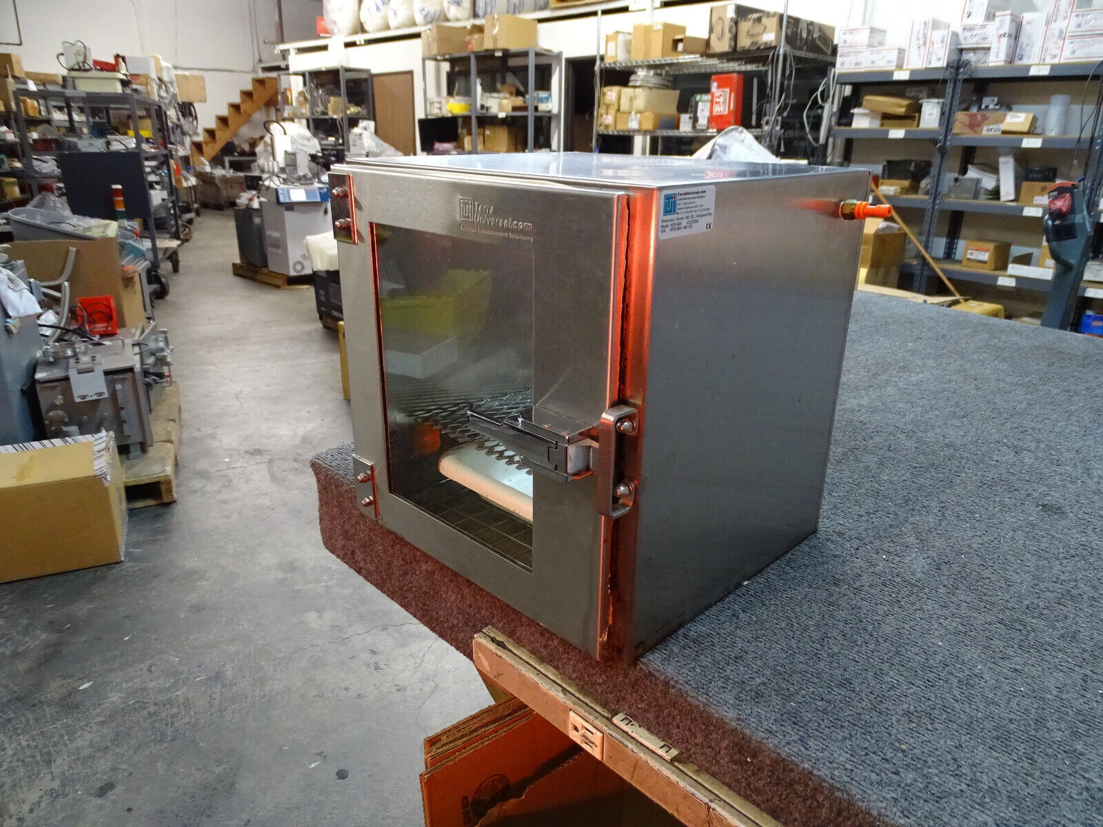 Terra Universal 1678-00A SS Desiccator Cabinet Ser