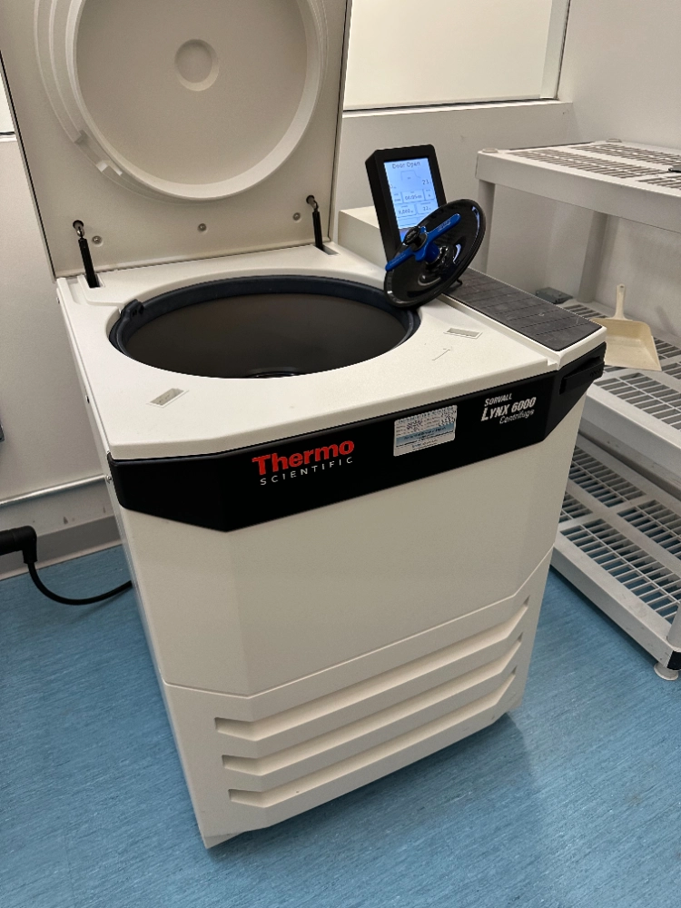 Thermo Sorvall Lynx 6000 Floor Centrifuge