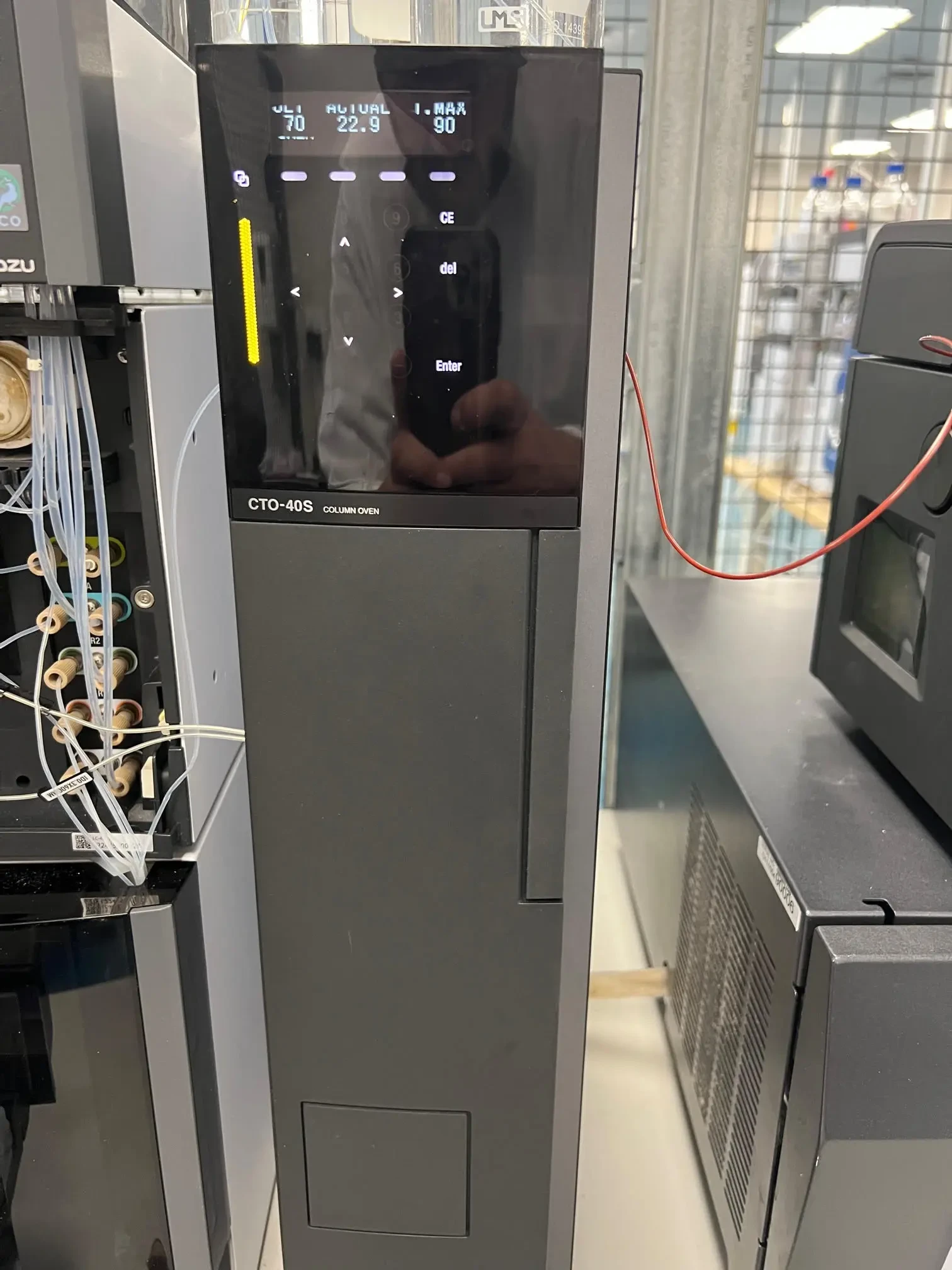 Shimadzu 8060 LC-MS/MS System | LabX.com