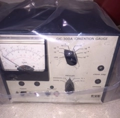CVC/GIC 300 Vacuum Gauge
