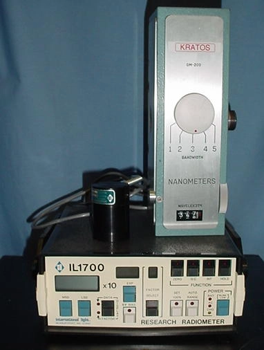 International Light IL11700/790 double monochromator (Kratos-Schoeffel) spectroradiometer system w/ SED 400 detector, input optics missing parts, 200-700 NM