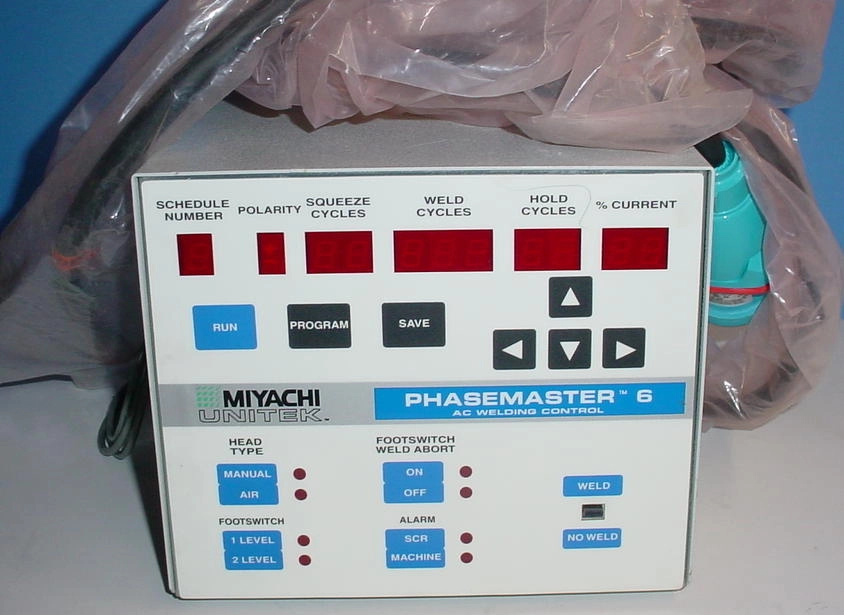 Miyachi Unitek PM6 Phasemaster 6 1-237-03. 230 volt input. Blue plastic output connector.New Surplus