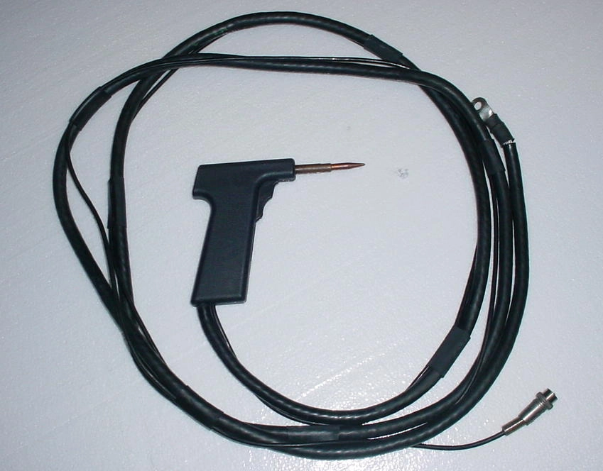 Unitek Miyachi GHP/10#6 gun handpiece 10' long, #6AWG 5-018-02-01Note broken plastic, does not affect the operation.