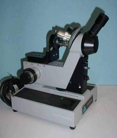 Buehler Fiberskope, 0801-0211, 10 and 20 power objectives, 10 X eyepiece.