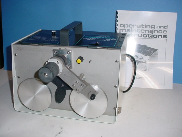 Buehler Fibrmet 69-3000-160 optical fiber polisher,&nbsp;115 volts.