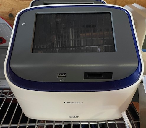 Invitrogen Countess II - Still in the lab