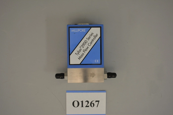 Millipore | FM3901 4S, 100 SCCM N2, 15 Pin Mass Flow Controller