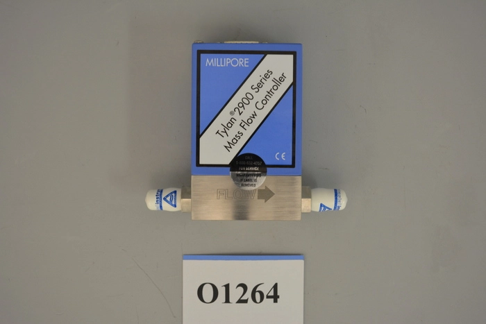 Millipore | FC2901 4V, 50 SCCM C2F6 15 Pin Mass Flow Controller
