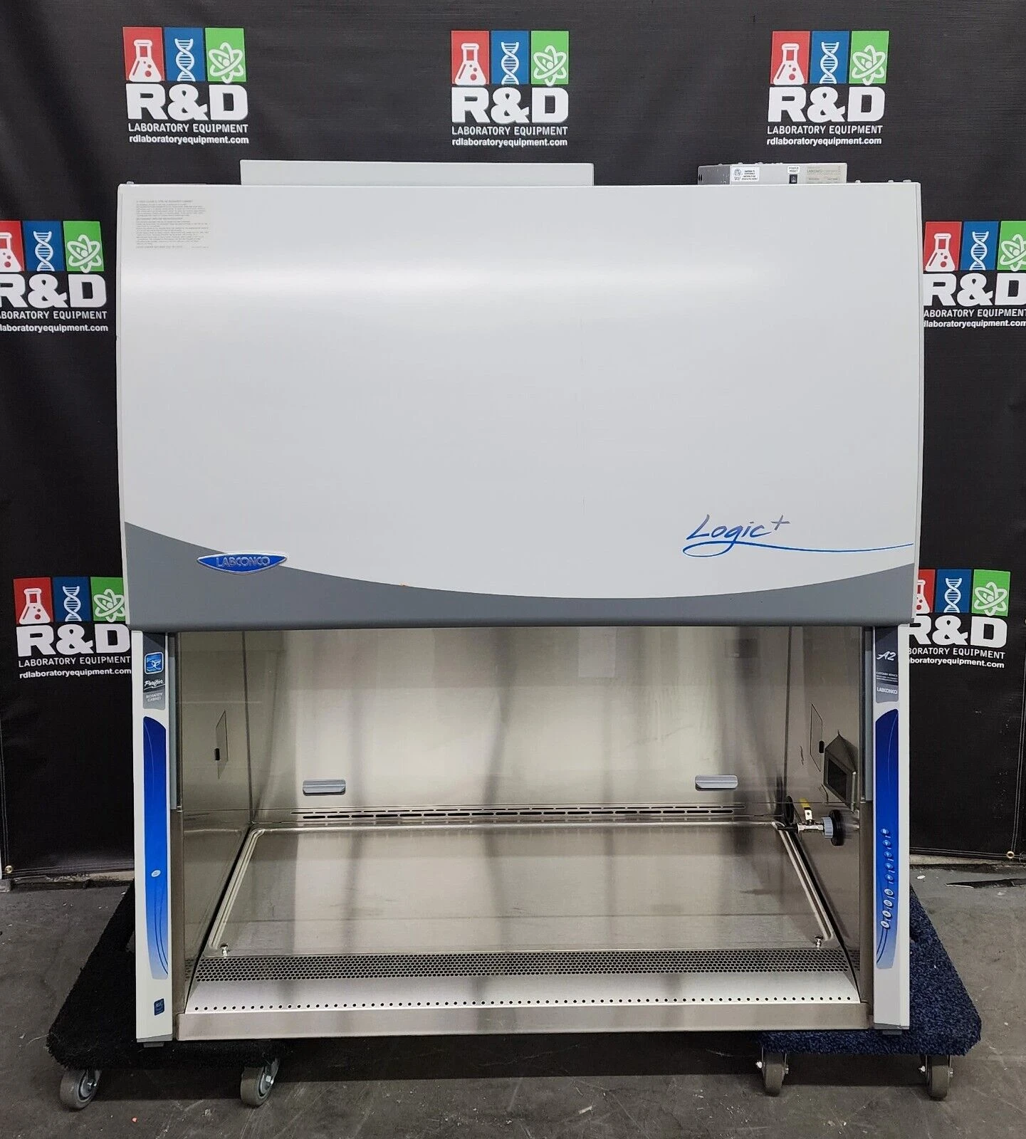 Labconco 2019 4ft Logic+ A2 Biosafety Cabinet w/ Stand & UV 1yr MFG Warranty