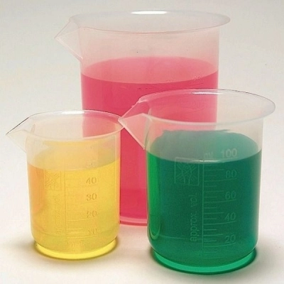 United Scientific 100 ml Beakers, Wide Spout, PP 11112