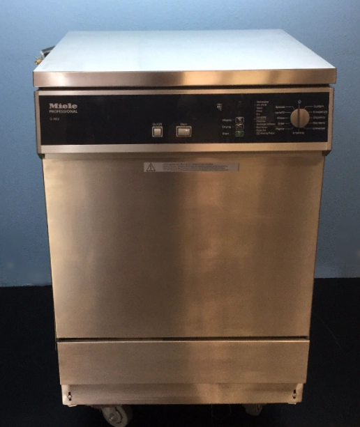 Miele G 7883 Professional Dishwasher
