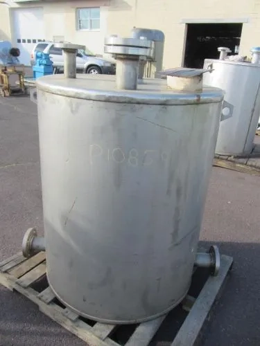 KENNEDY APPROXIMATELY 200 GALLON VERTICAL STORAGE TANK.  STAINLESS STEEL