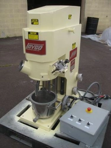 JAYGO MODEL MPVDV-10 APPROXIMATELY 10-LITER (2.6418 GALLON) DOUBLE MOTION PLANETARY AND DISPERSER