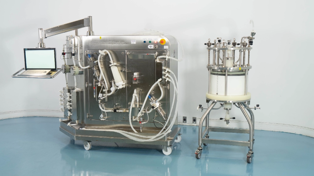 Pall Biotech Allegra Single-Use Chromatography Skid | LabX.com