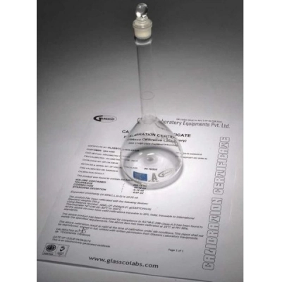 United Scientific 25 ml Volumetric Flasks, Glass Stopper, Individually Certified, QR FG5639-25QR