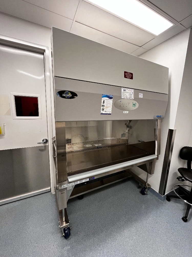 NuAire LabGuard Class II Type A2 5' Biosafety Cabinet
