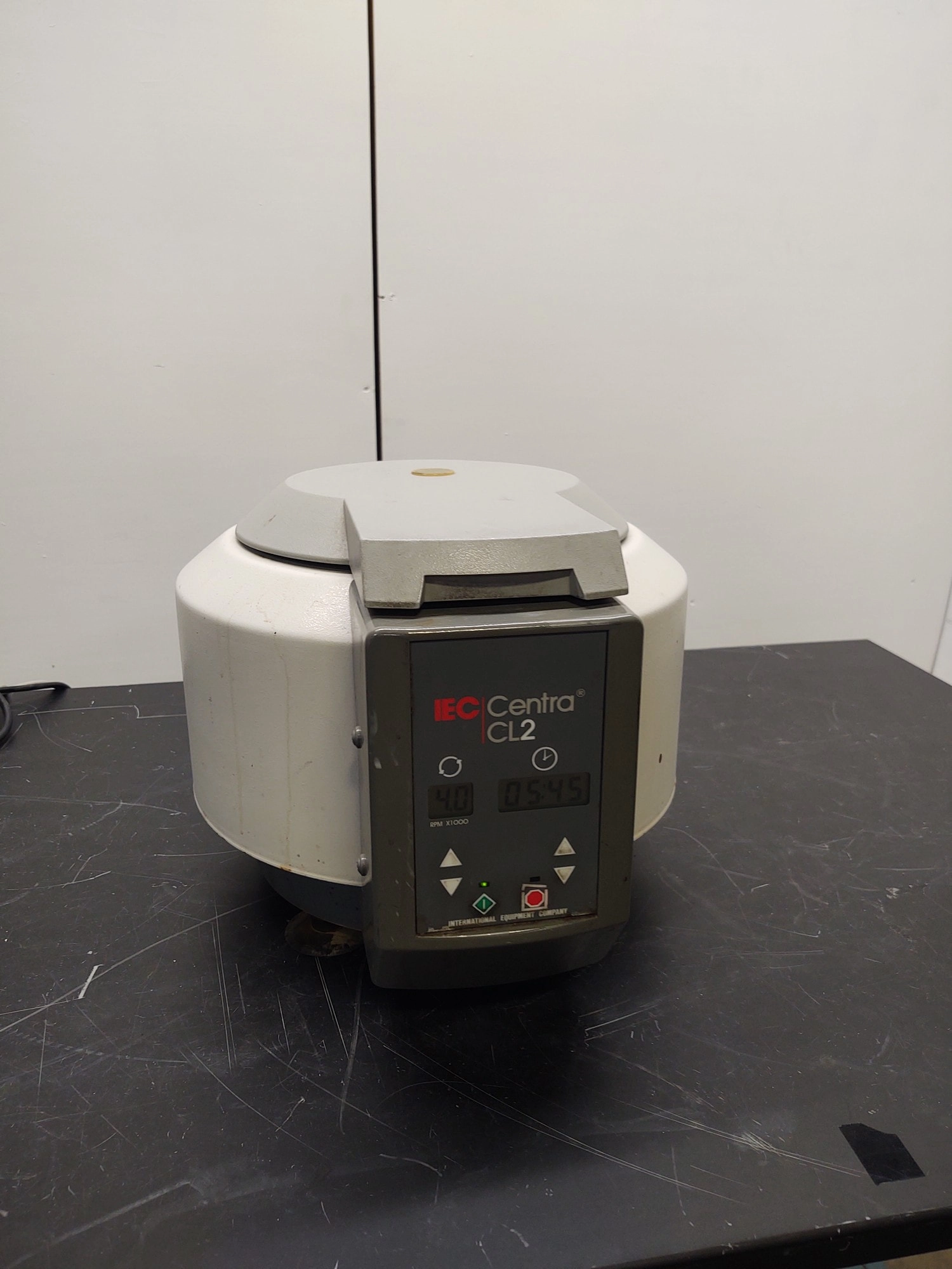 IEC  Benchtop Centrifuge Centra CL2  with 801 Rotor