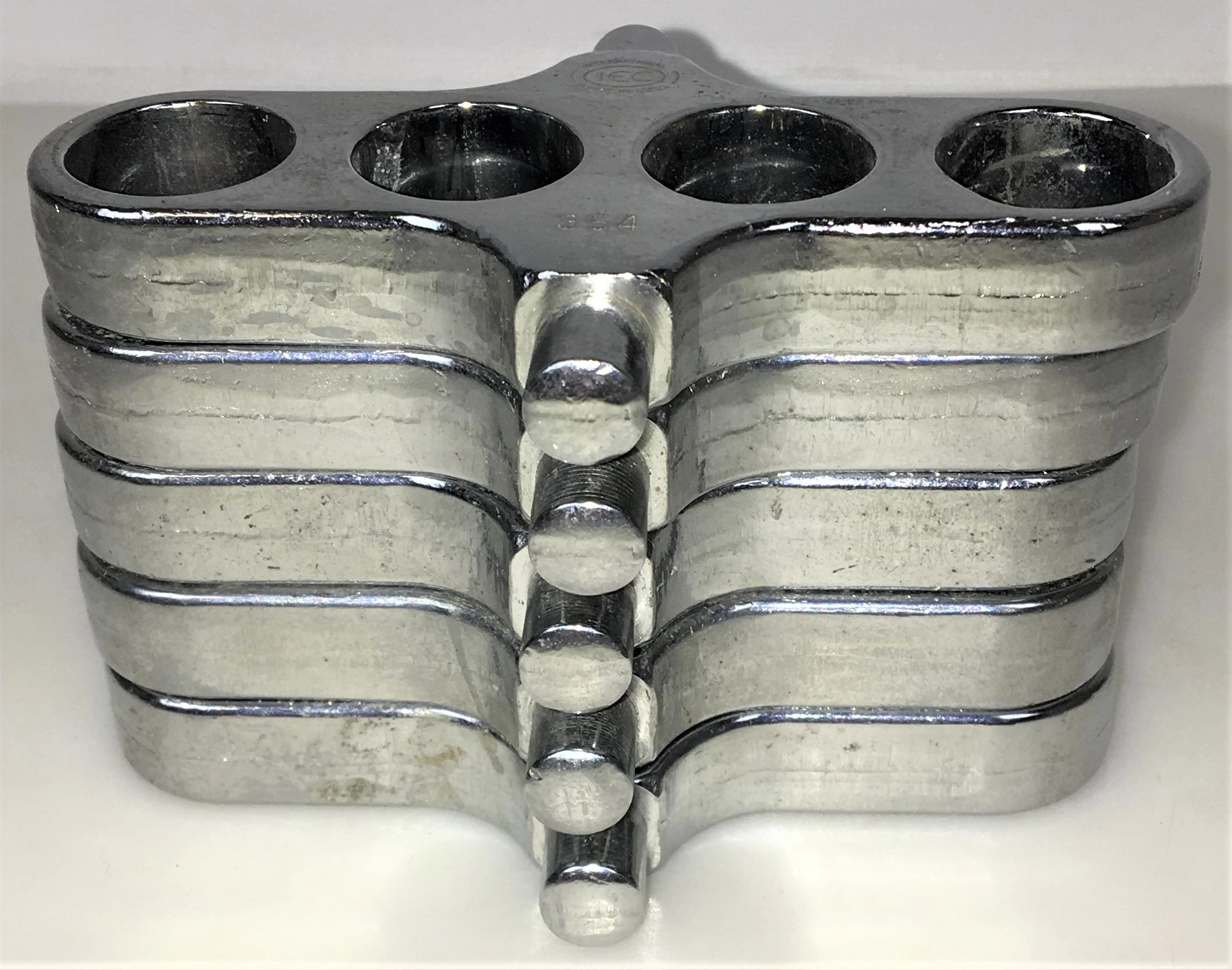 IEC 354 Trunnion Ring 4 x 15mL