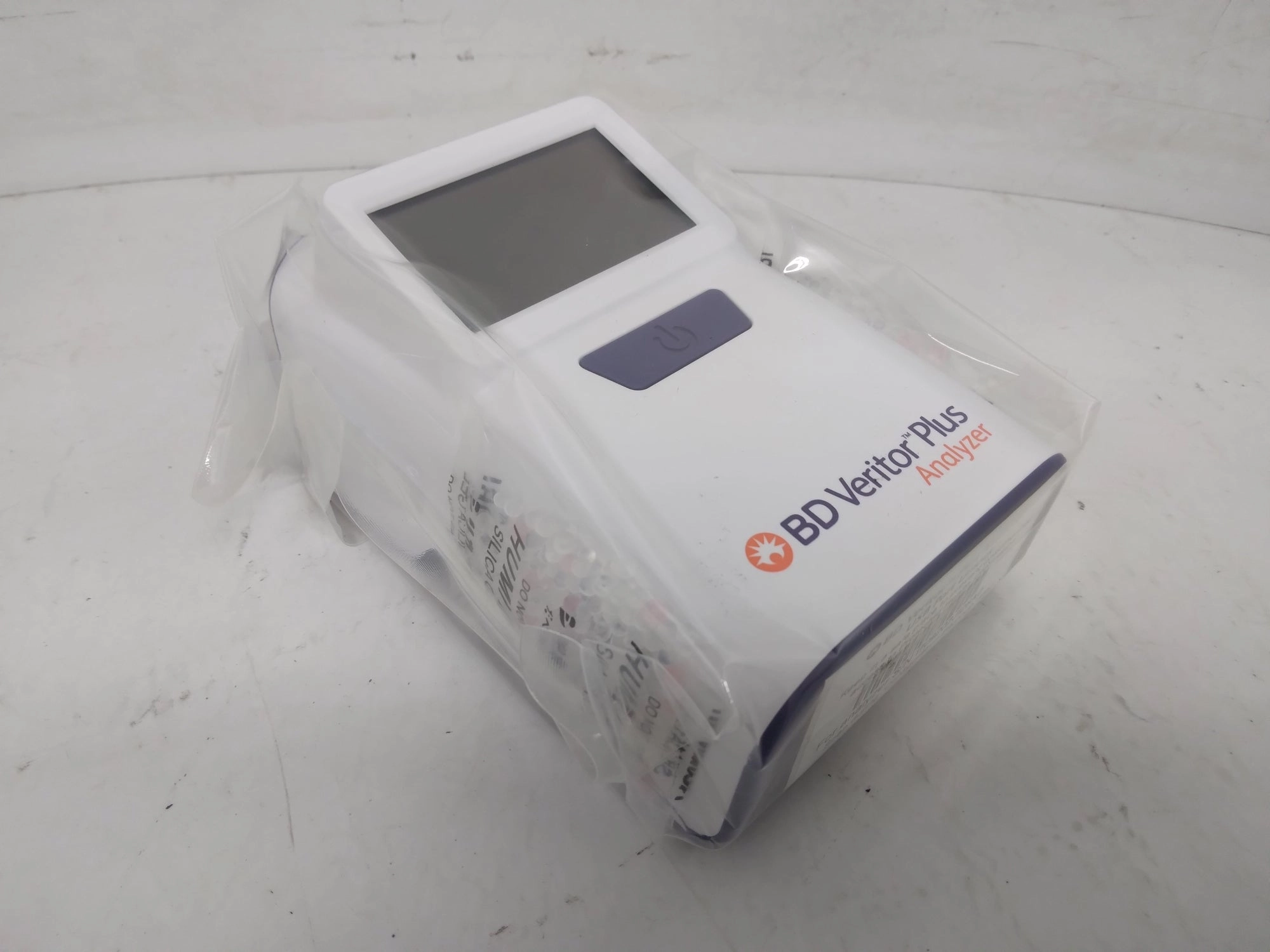 BD Veritor Plus Analyzer (Antigen Tester) | LabX.com